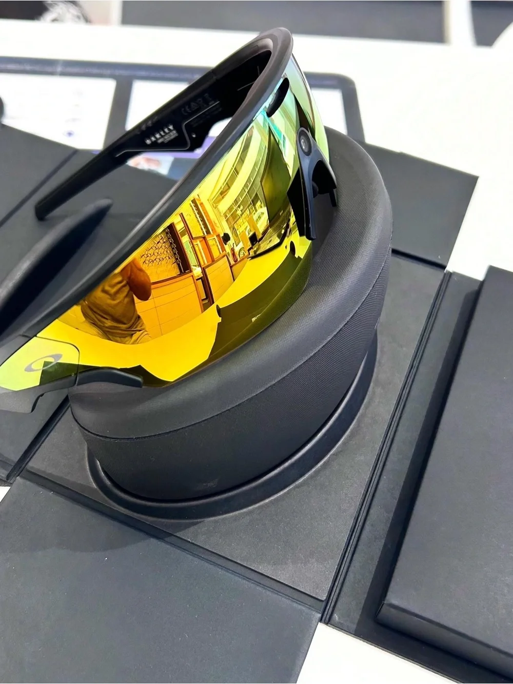 Yellow Mirrored Shield Sunglasses - Electronics Wearables Glasses